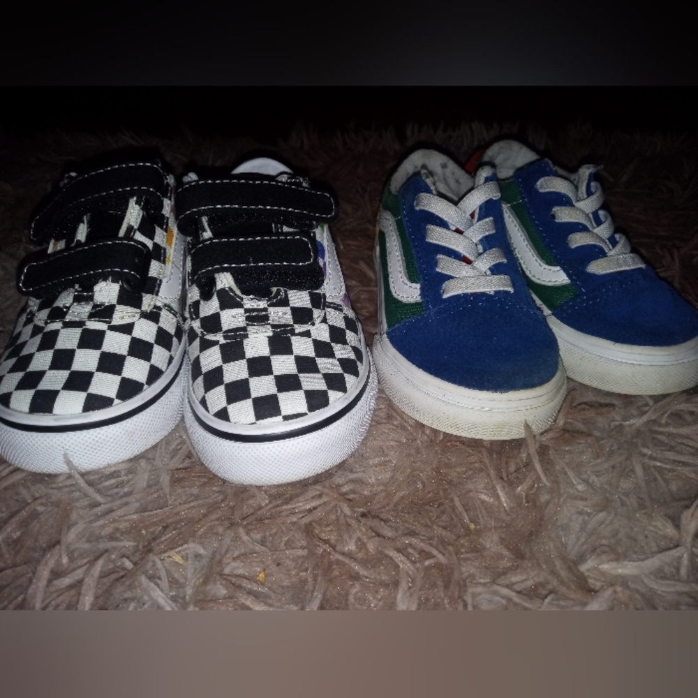 2 Pairs of Toddler Boy's Vans